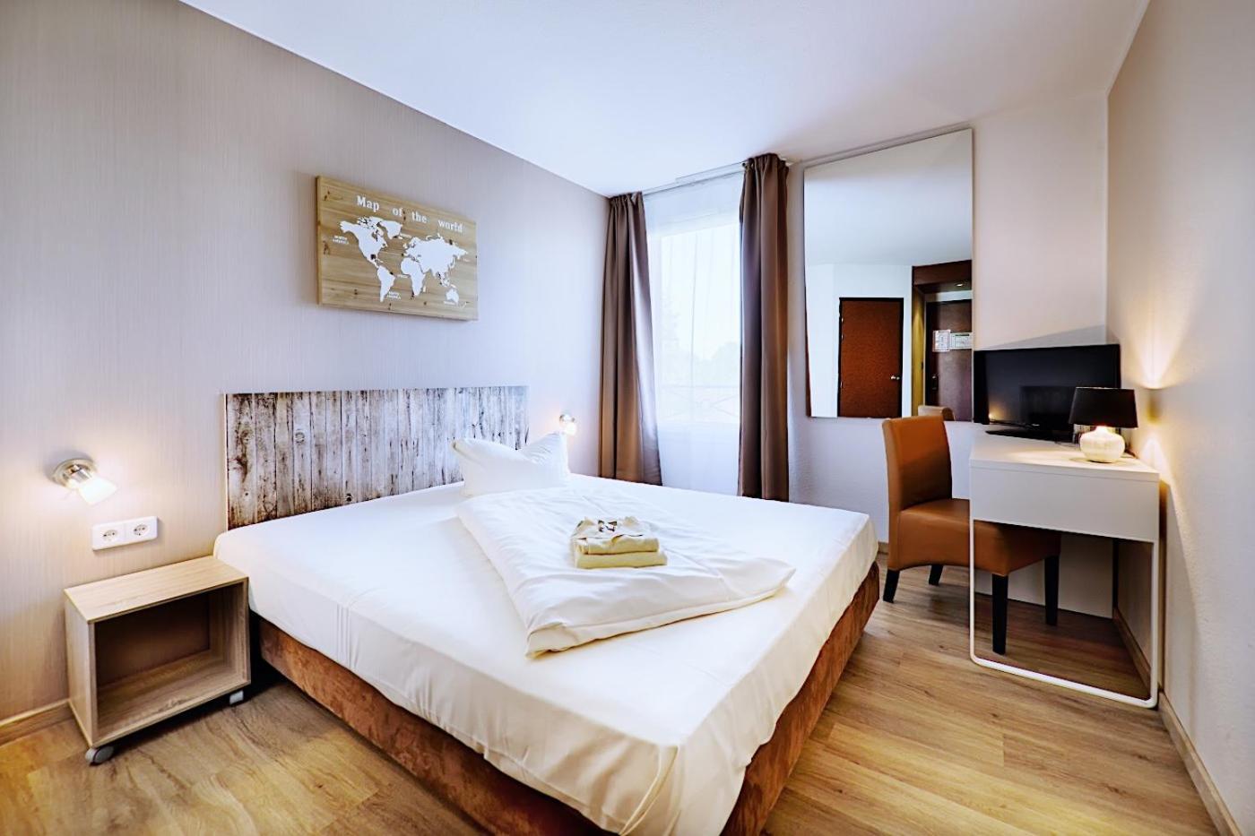 Regiohotel Leipzig West Отель Шкойдиц